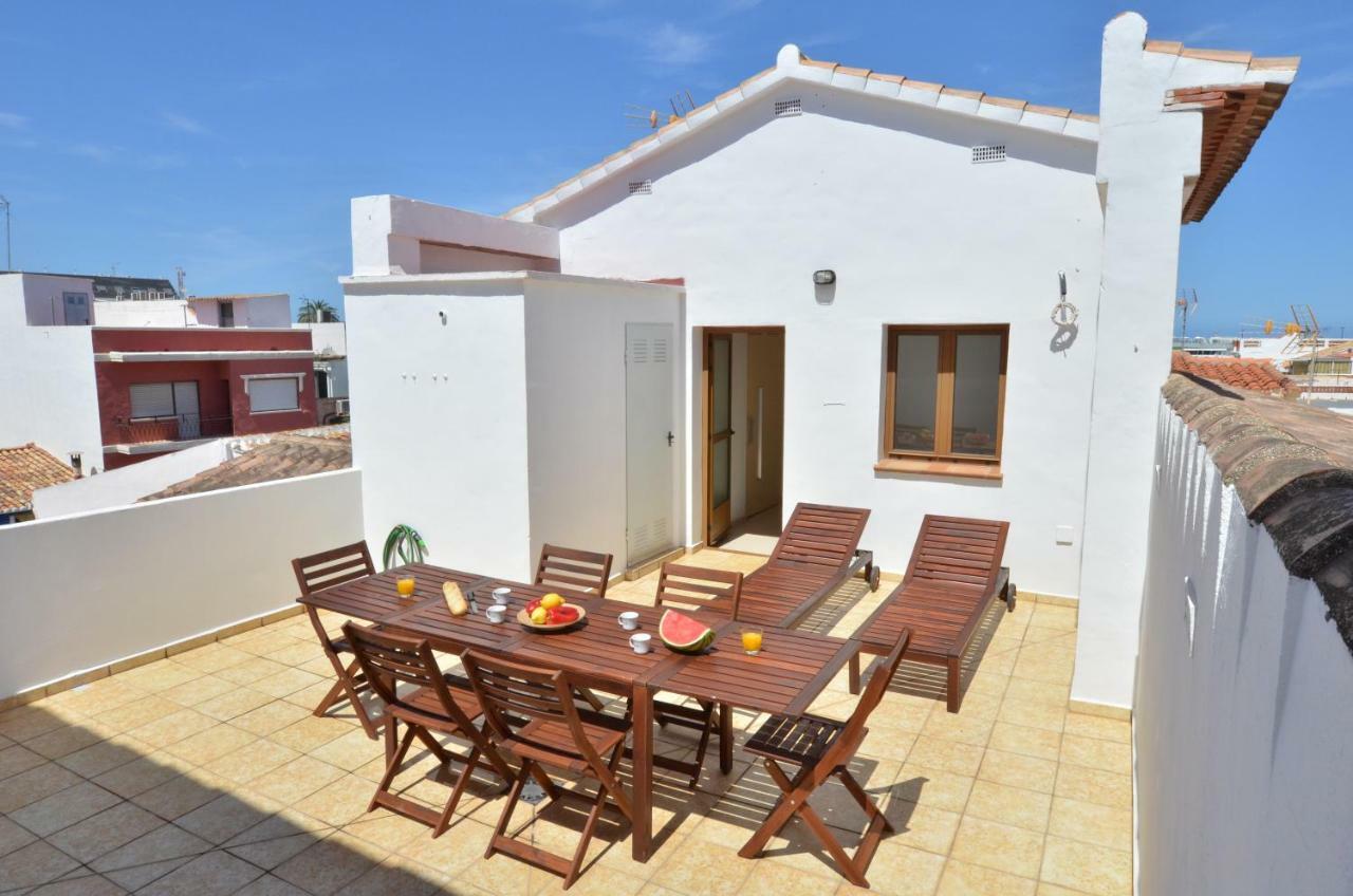 The Green Townhouse In Denia Centre By Nras Exterior photo
