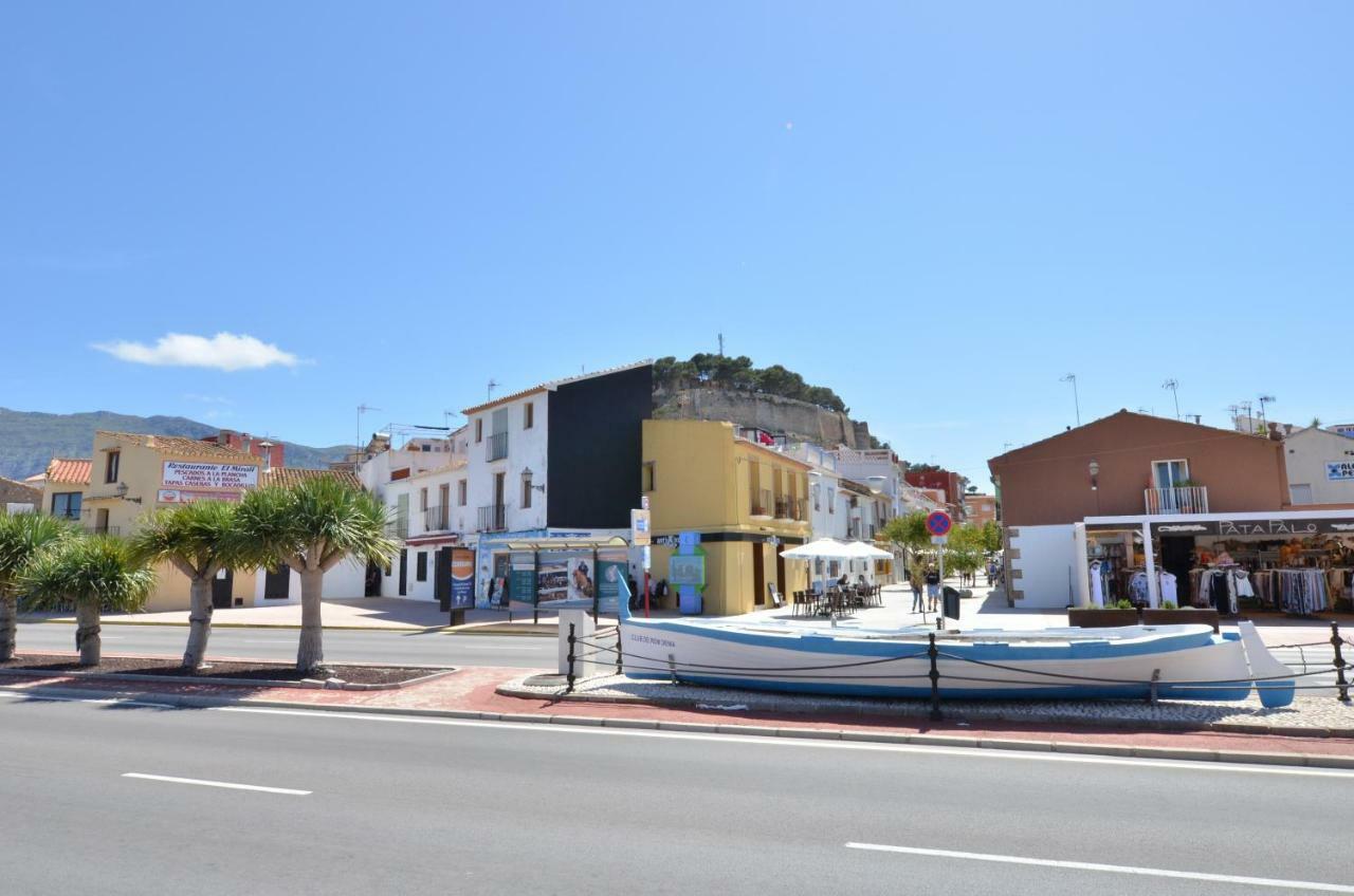 The Green Townhouse In Denia Centre By Nras Exterior photo