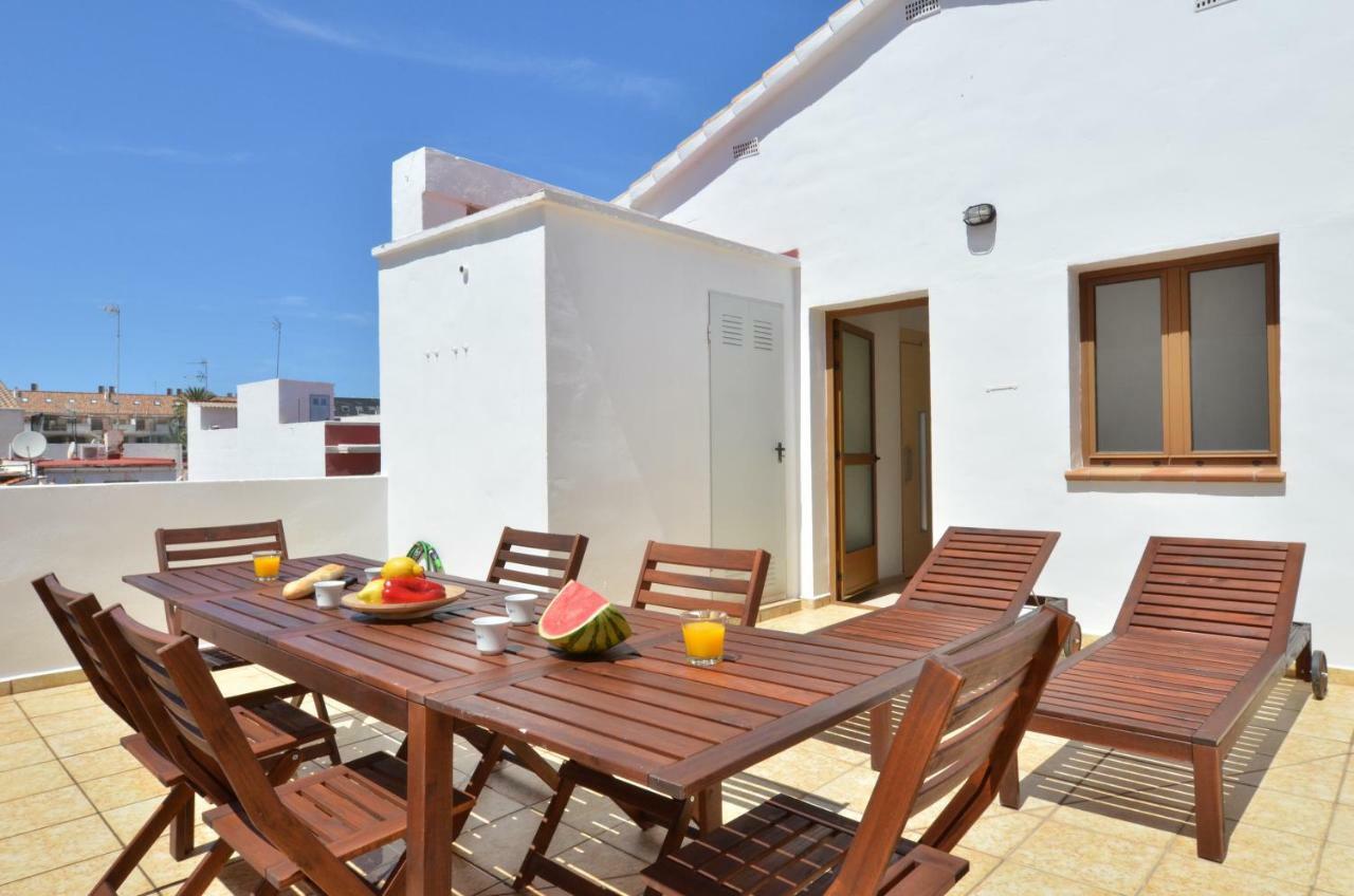 The Green Townhouse In Denia Centre By Nras Exterior photo